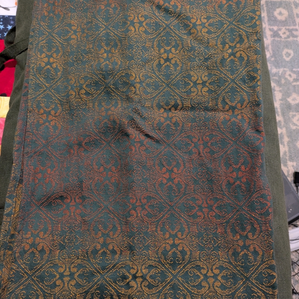 Oscha Victoriana Hunter Shawl